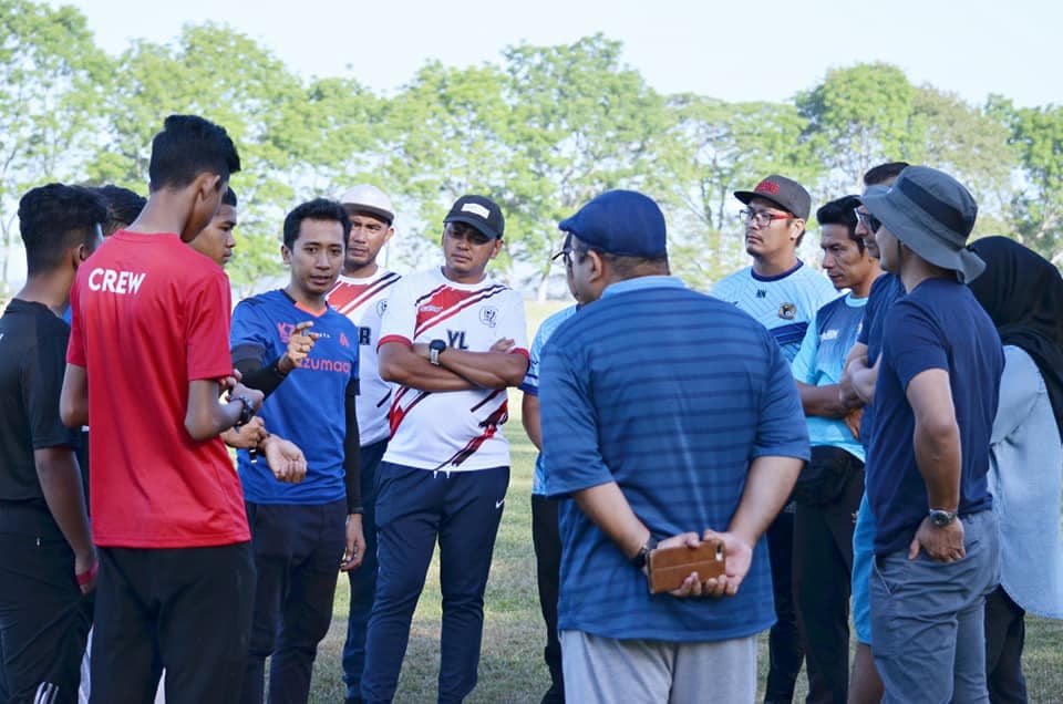 group-listen-crew-briefing-op